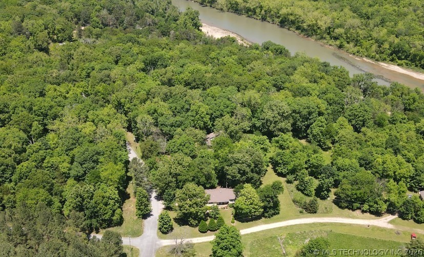 202 Alder Way Property Photo 2