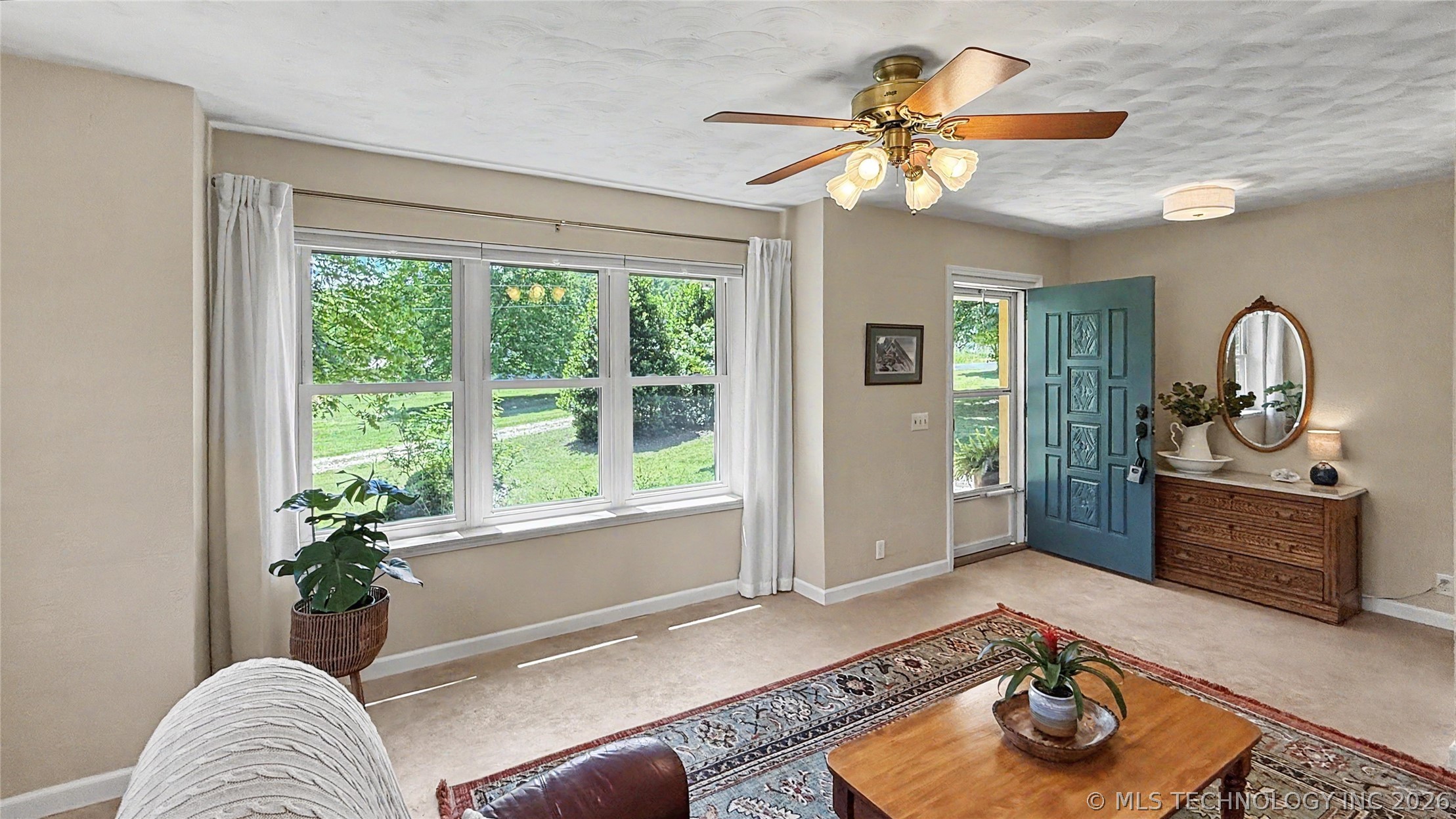 202 Alder Way Property Photo 8