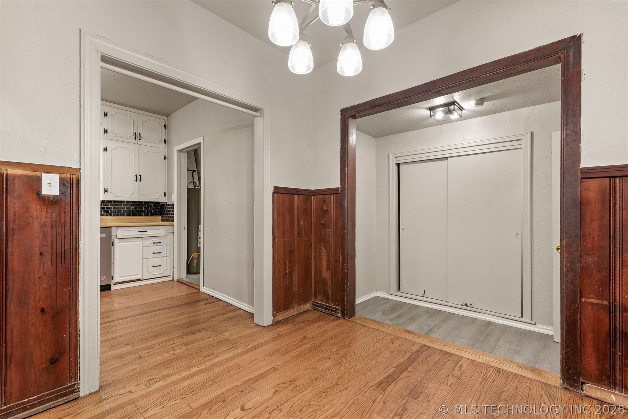 1901 E 9th Street Property Photo 25