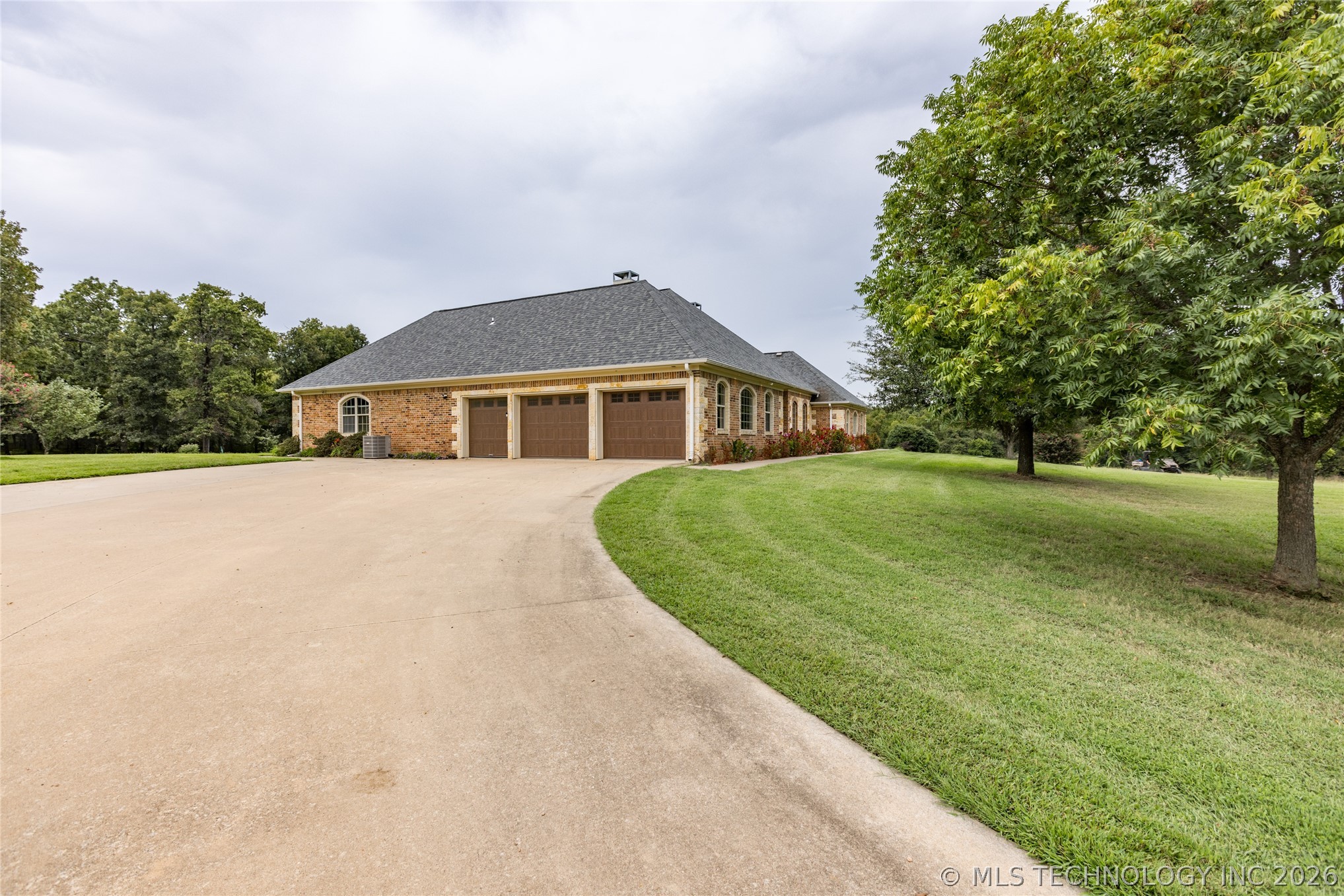 12717 S Chisolm Property Photo 5