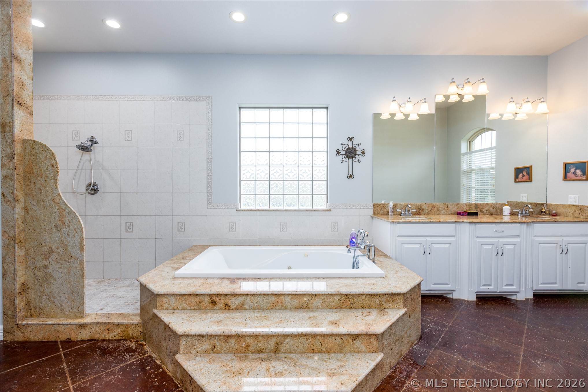 12717 S Chisolm Property Photo 42