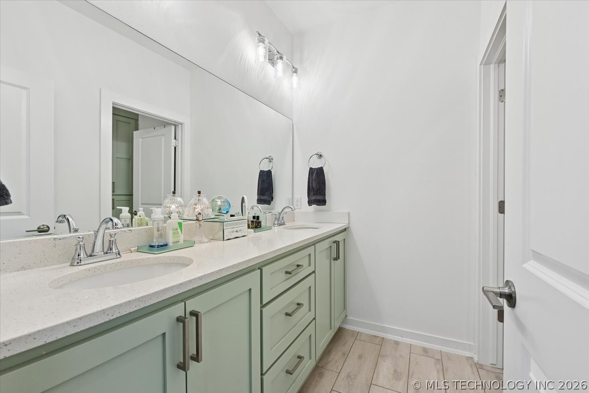 6016 E 126 Place S Property Photo 36