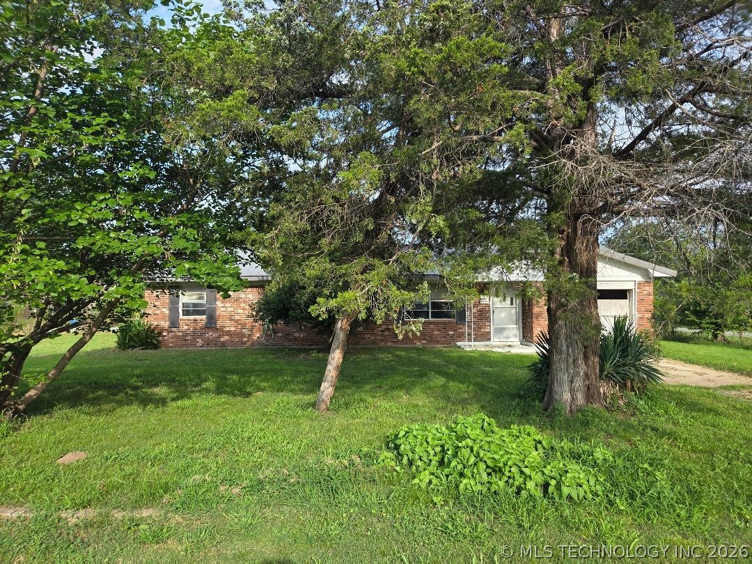 203 Buck Property Photo 2
