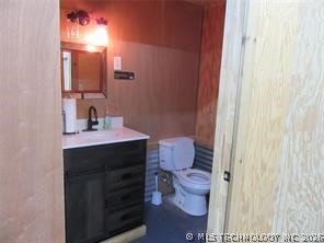 609 E Main Property Photo 11