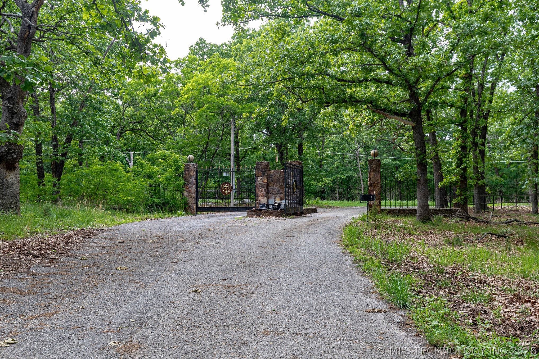 Lakeside Drive Property Photo 6