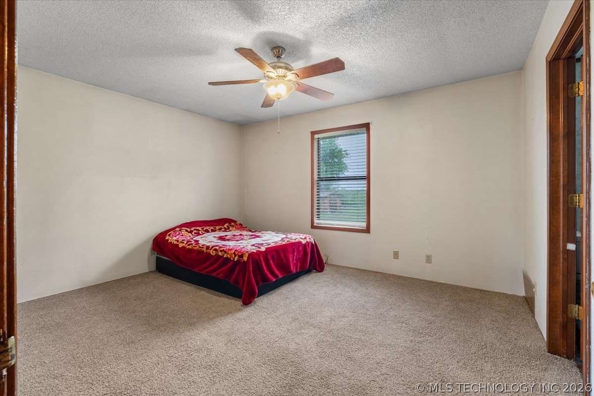 3737 S 465th West Avenue Property Photo 19