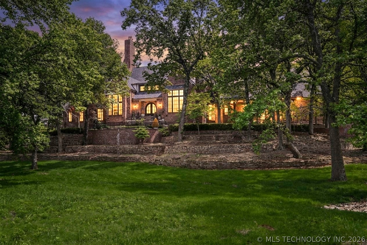 11147 S Quebec Avenue Property Image