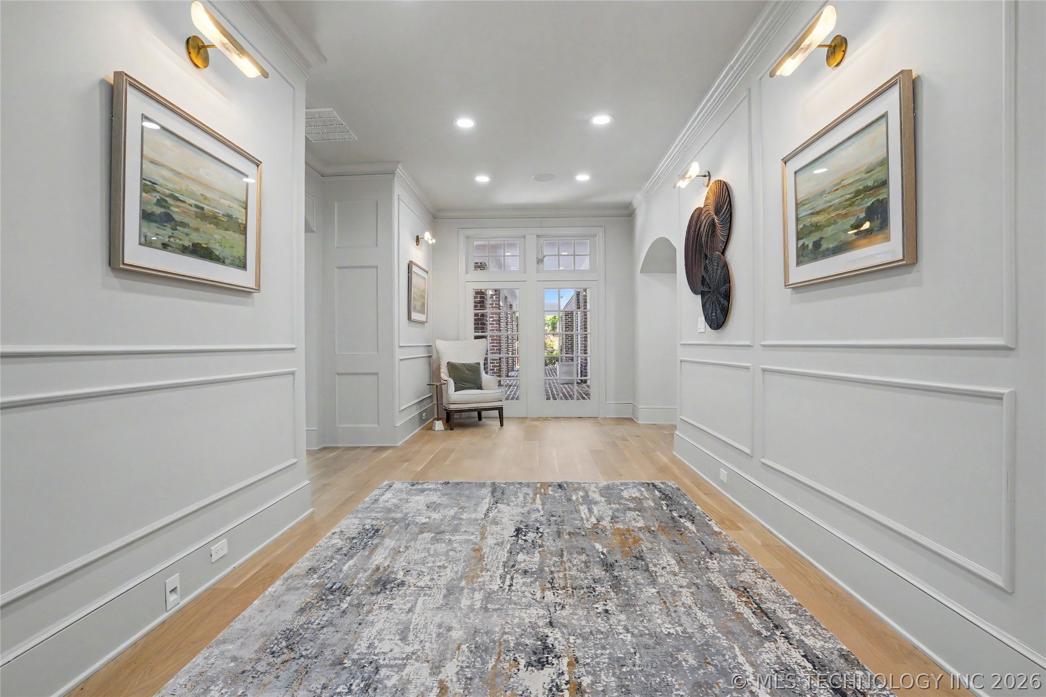 11147 S Quebec Avenue Property Photo 13
