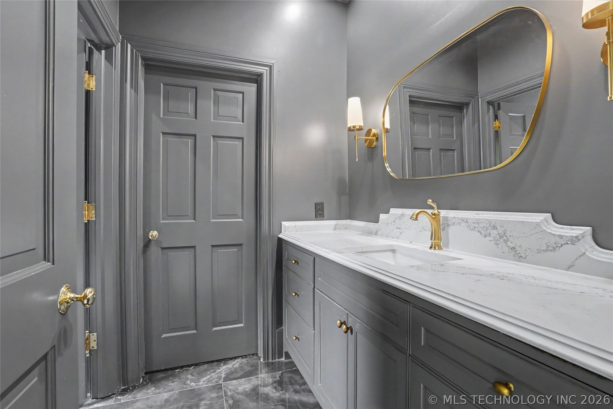 11147 S Quebec Avenue Property Photo 47
