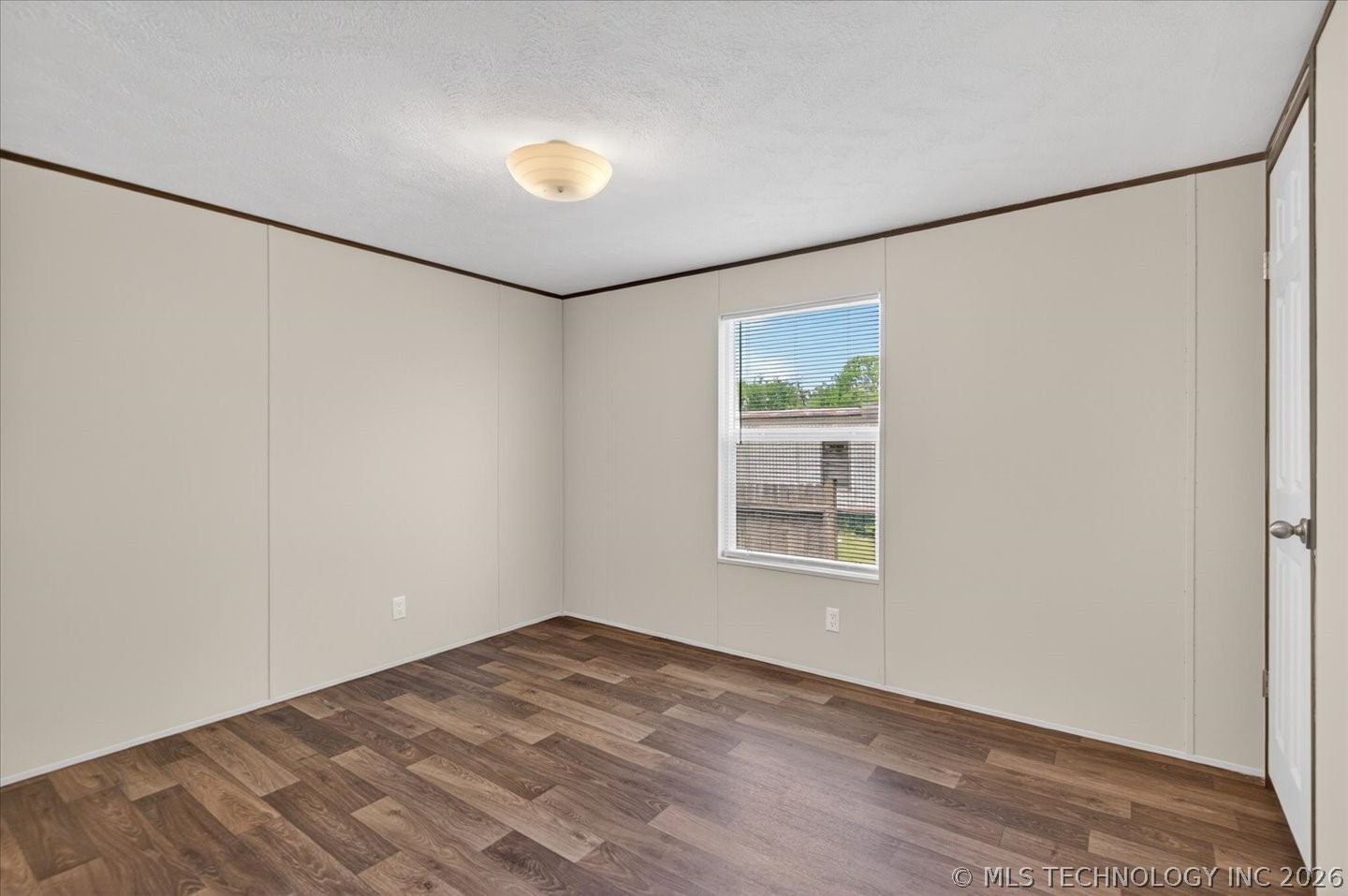 306 W Cherokee Street Property Photo 19