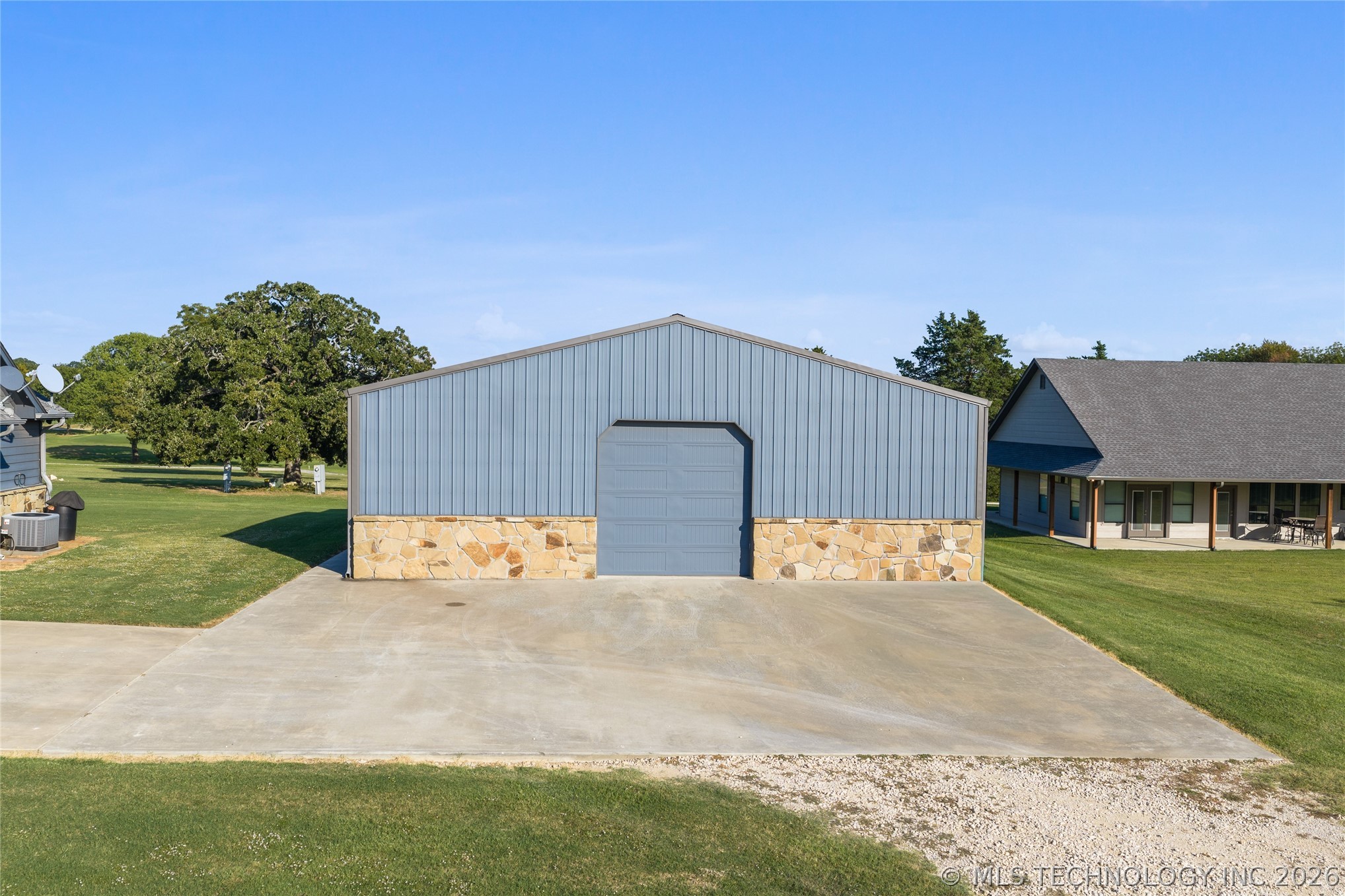 13572 Kaney Property Photo 10