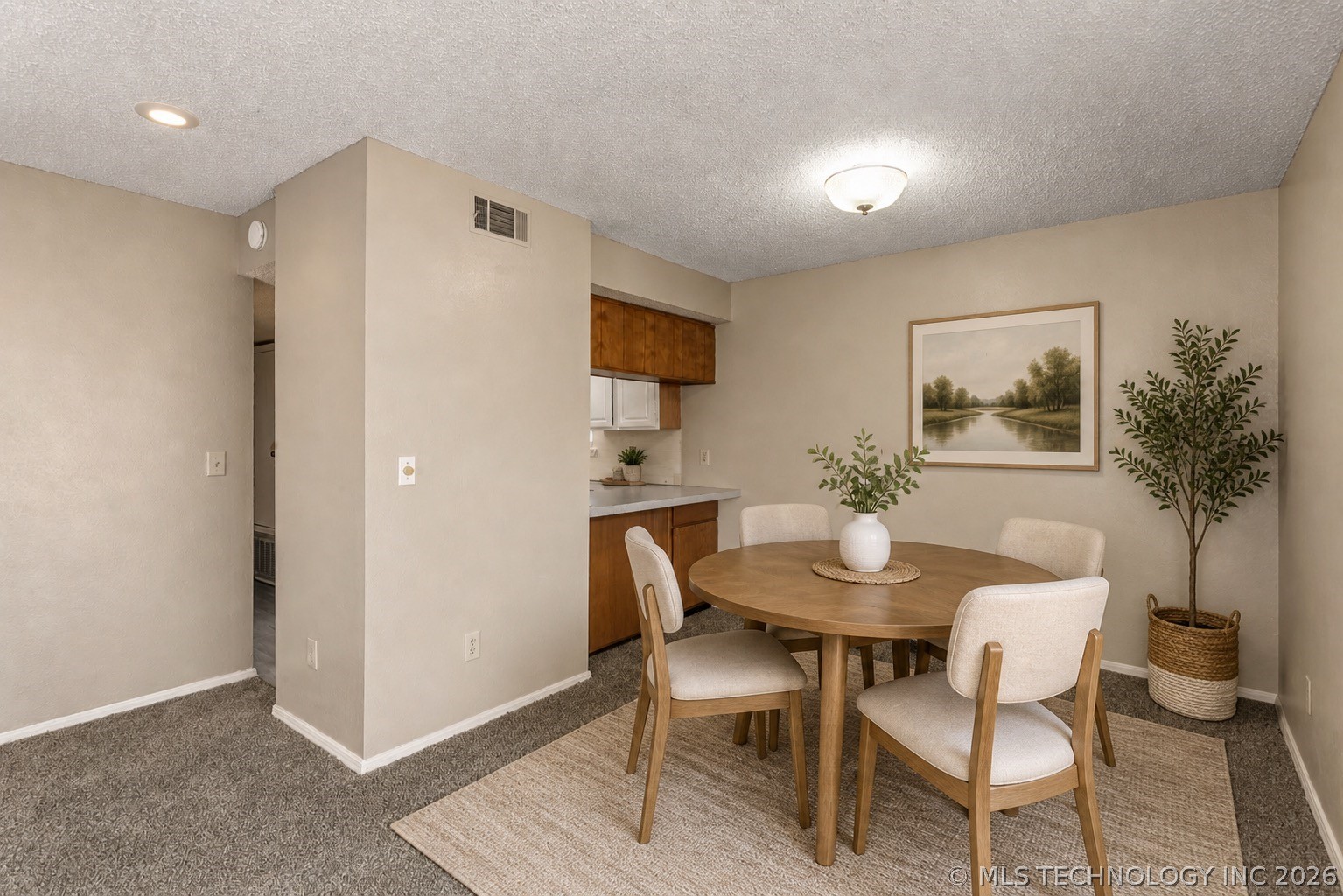 12921 E 28th Place Property Photo 3