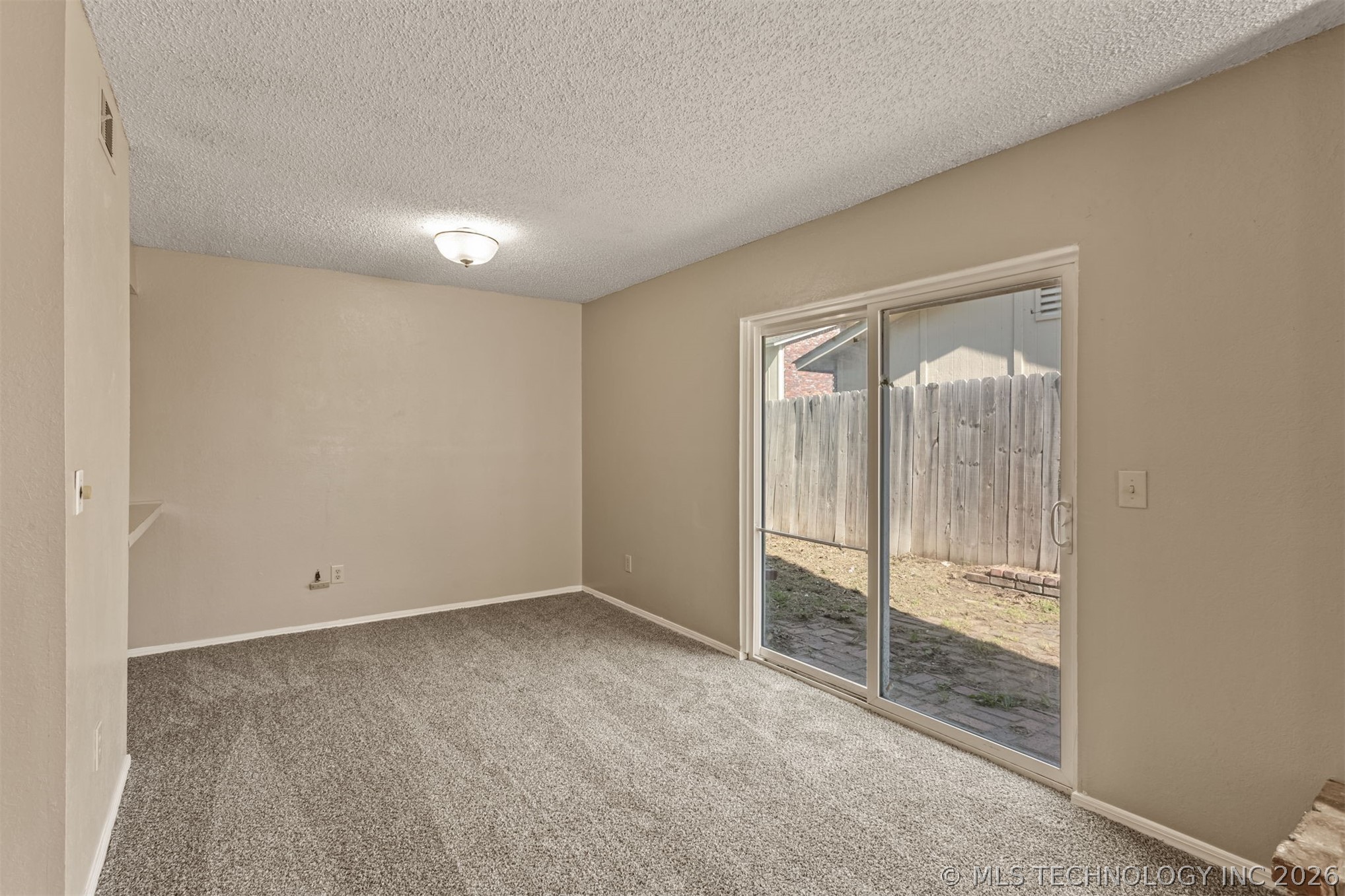 12921 E 28th Place Property Photo 13