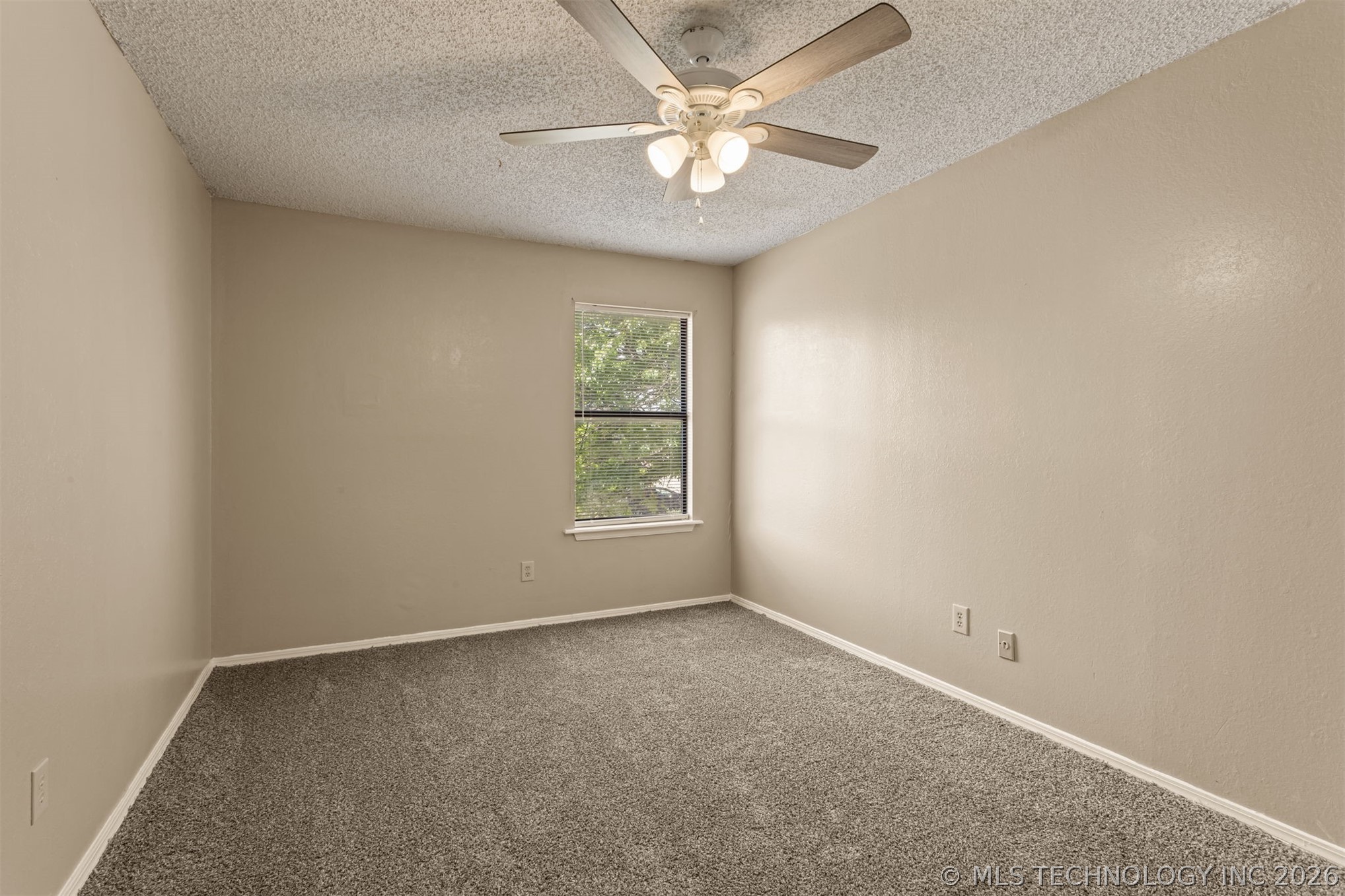 12921 E 28th Place Property Photo 23