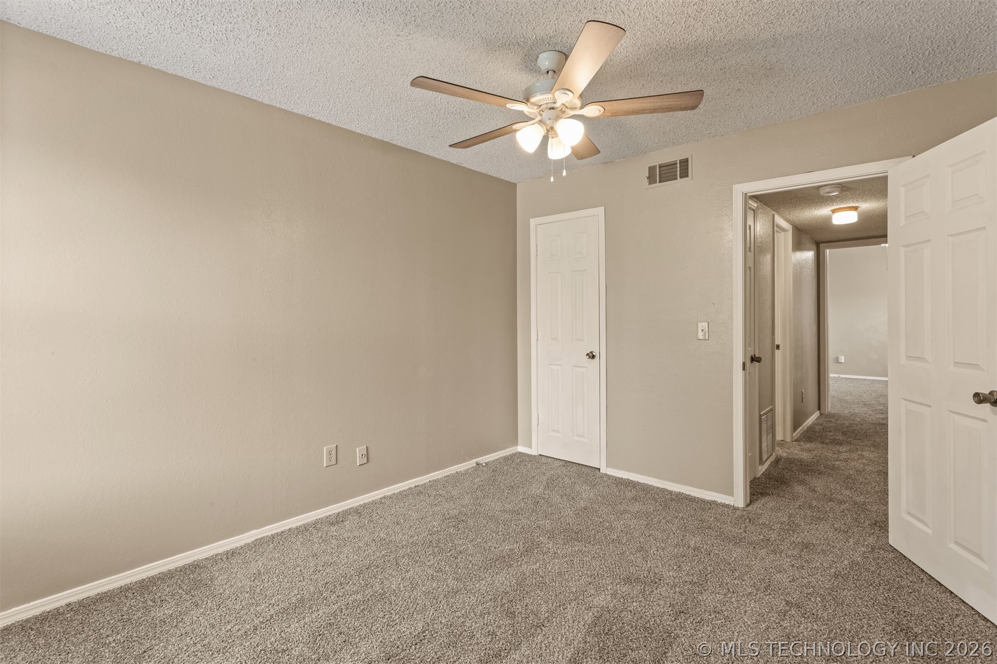 12921 E 28th Place Property Photo 24