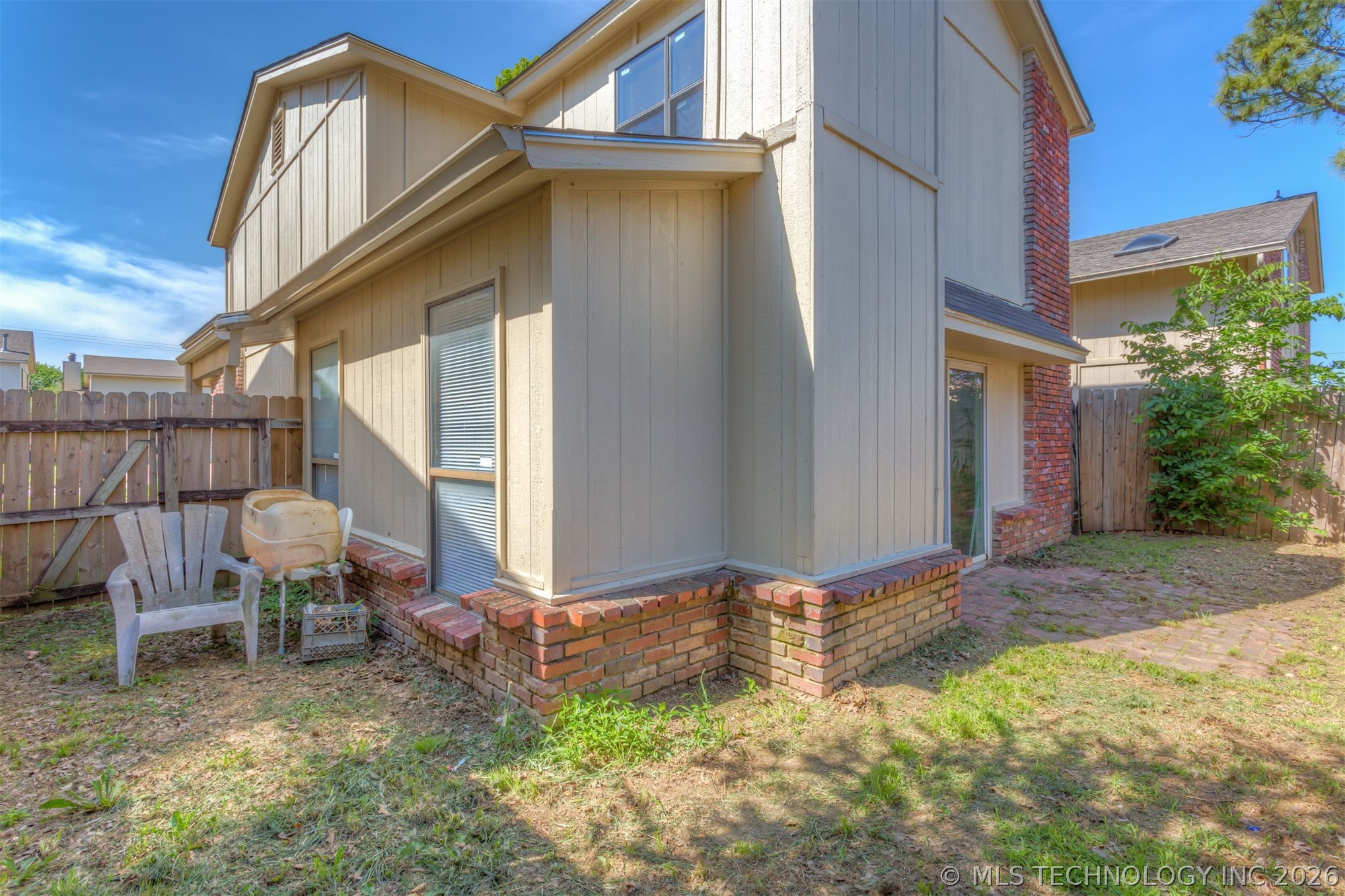 12921 E 28th Place Property Photo 33
