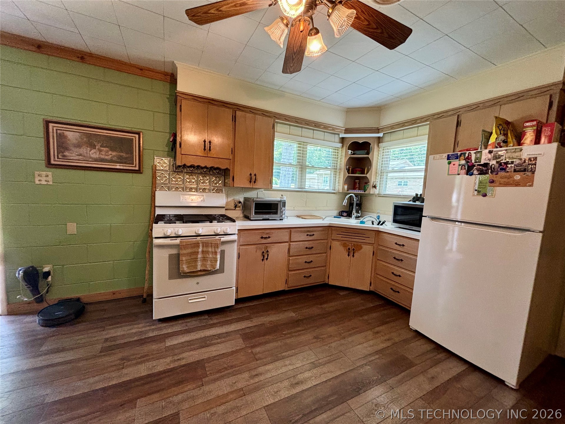31891 E 695 Way Property Photo 10