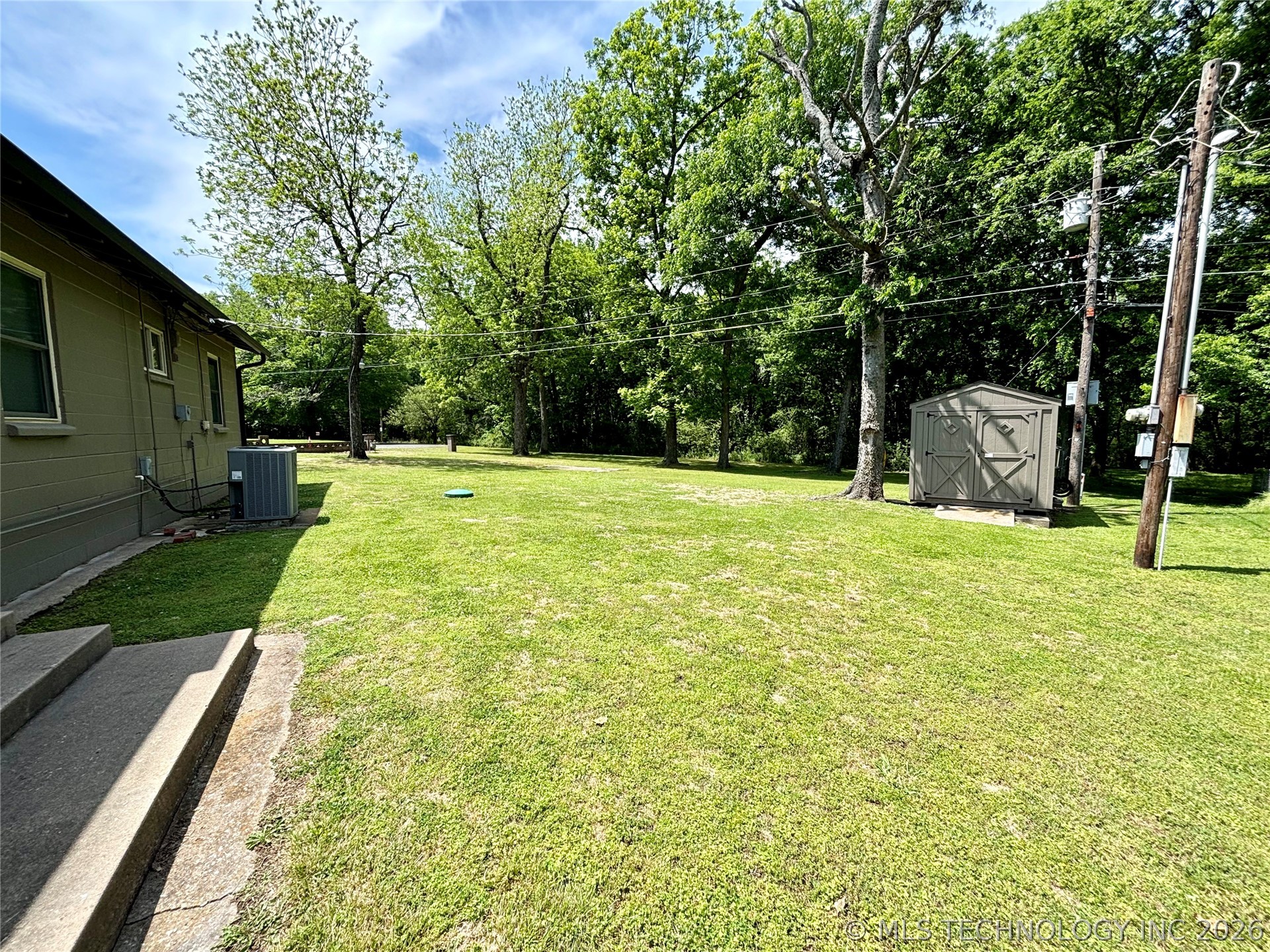 31891 E 695 Way Property Photo 20