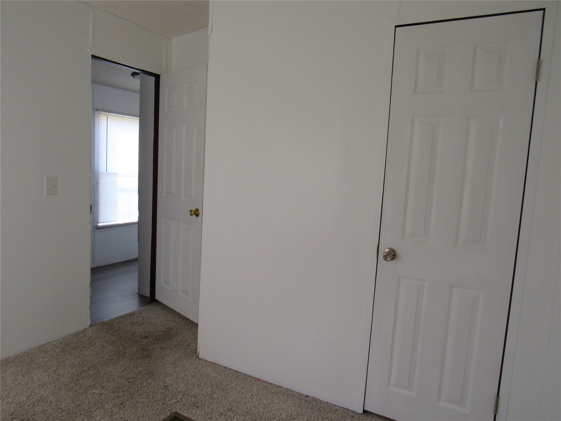 1184 S Lake Street Property Photo 22