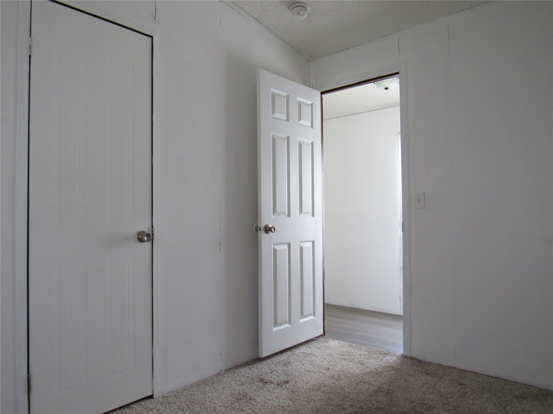 1184 S Lake Street Property Photo 24