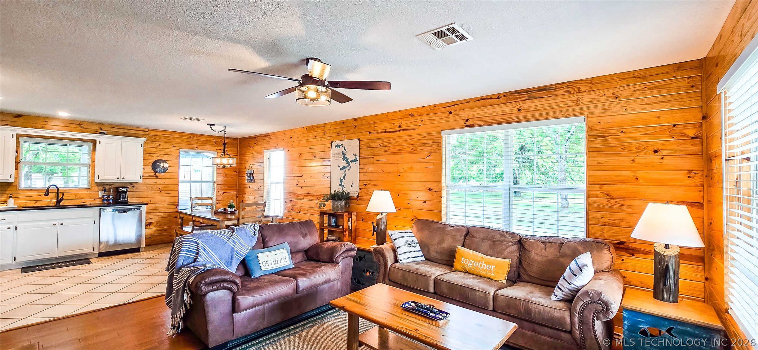56 Delaware Street Property Photo 10