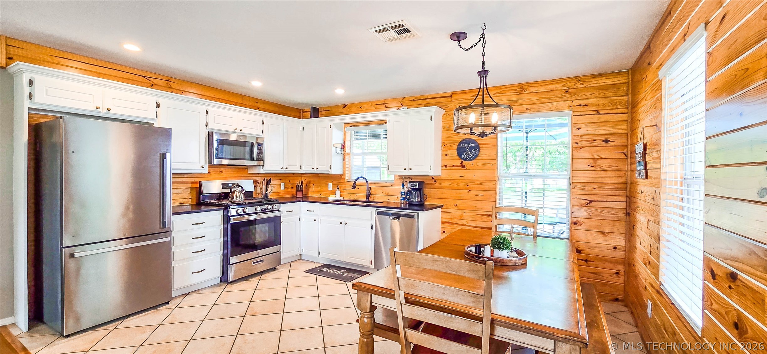 56 Delaware Street Property Photo 13