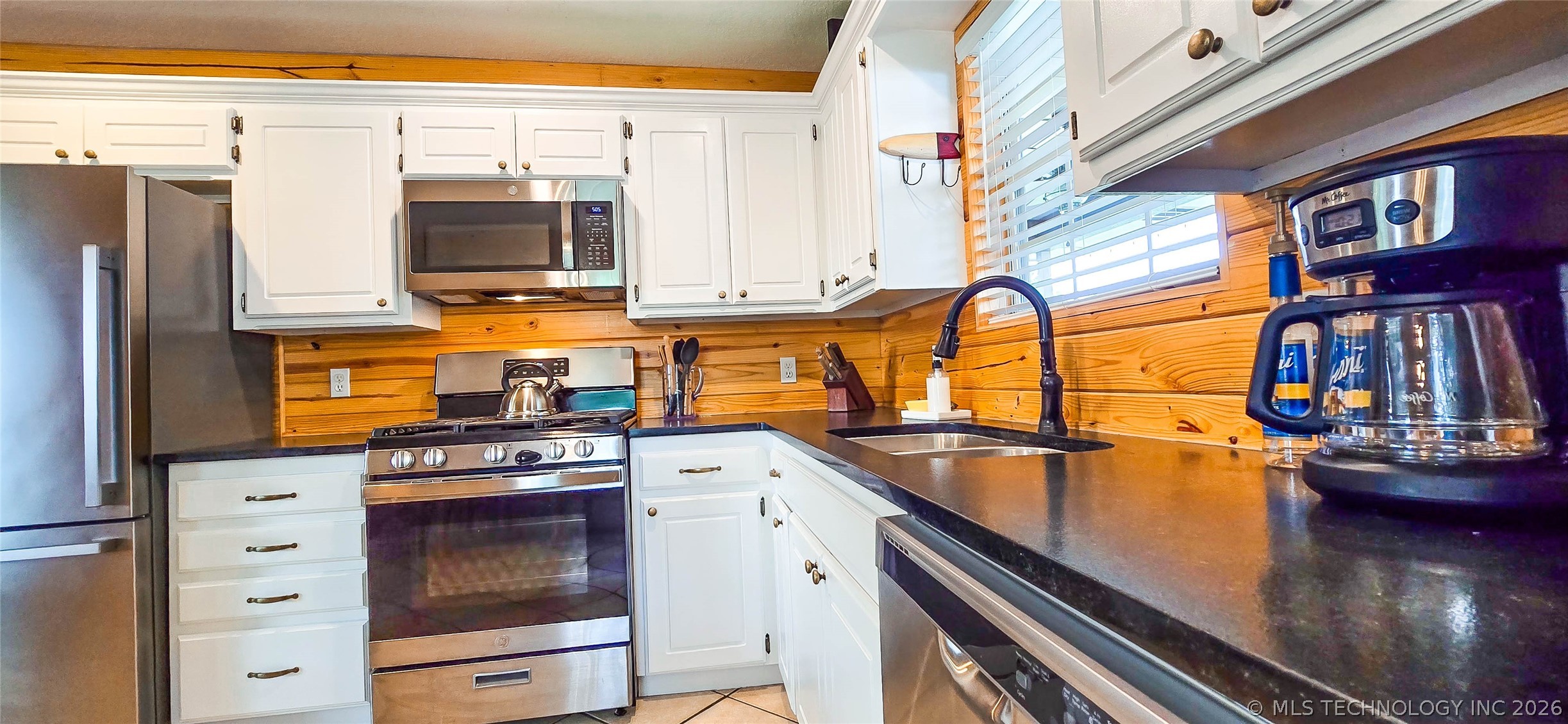 56 Delaware Street Property Photo 14