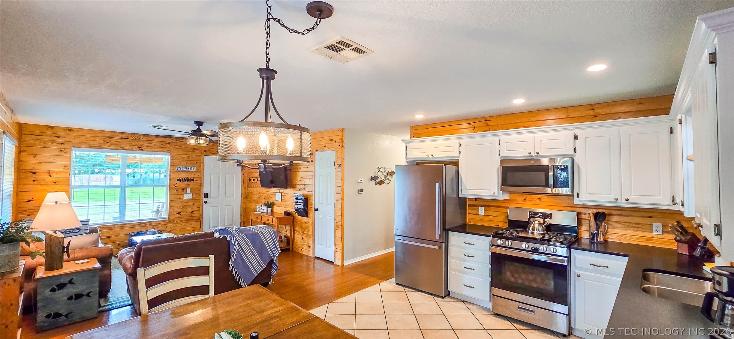 56 Delaware Street Property Photo 16