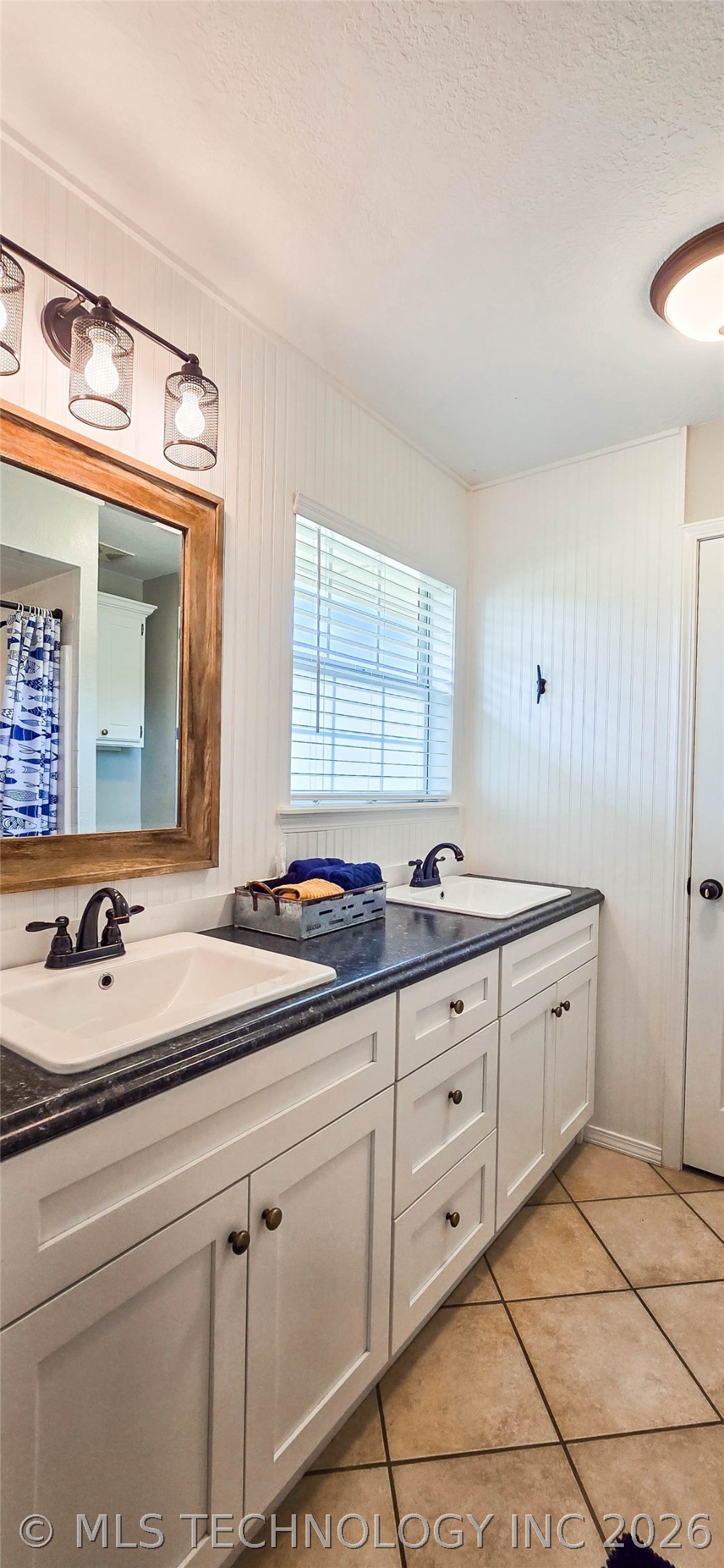 56 Delaware Street Property Photo 26