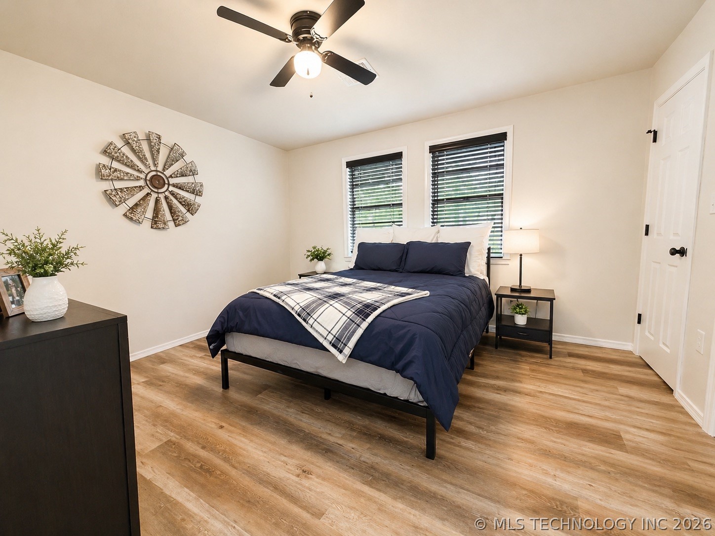 599 Bower Property Photo 27