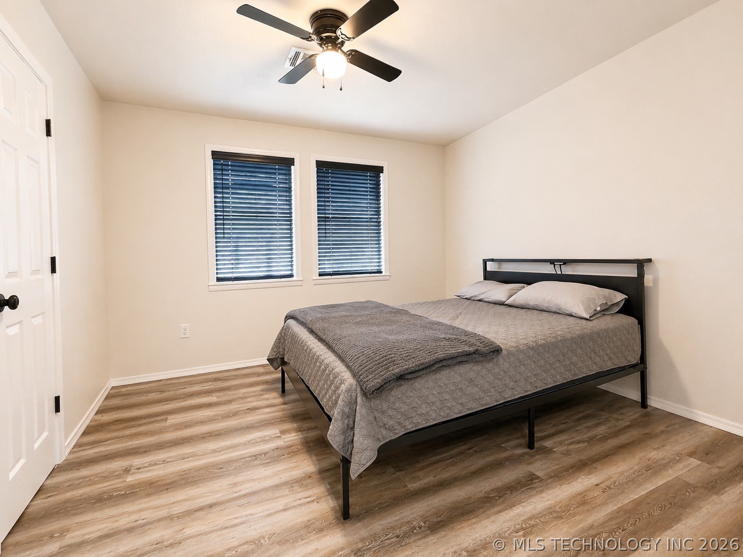 599 Bower Property Photo 31
