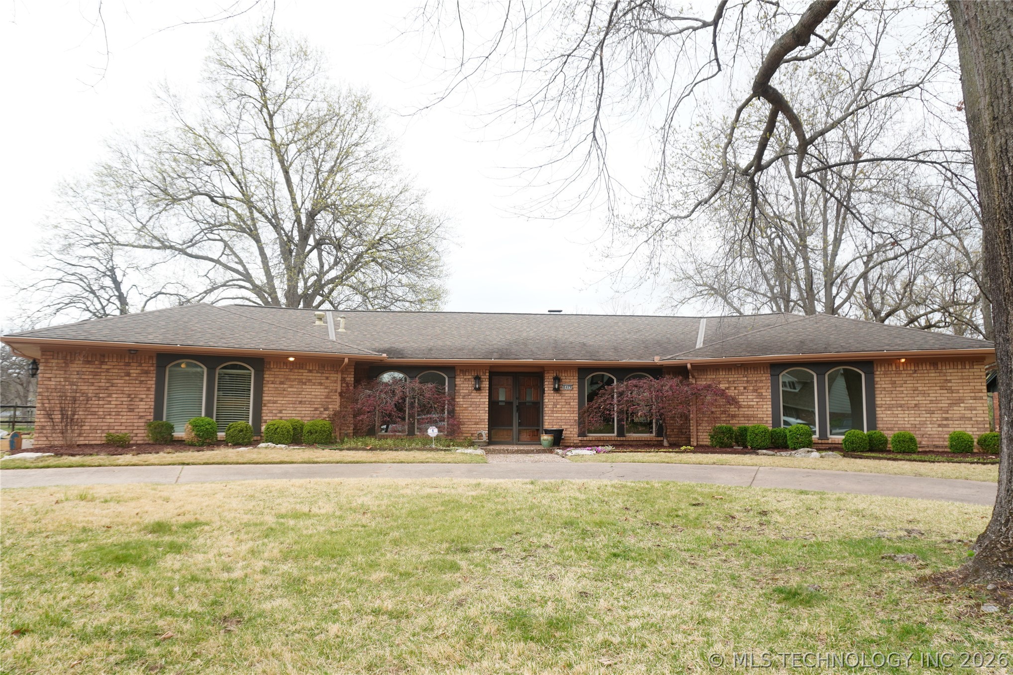 8409 Willow Springs Court Property Photo 1