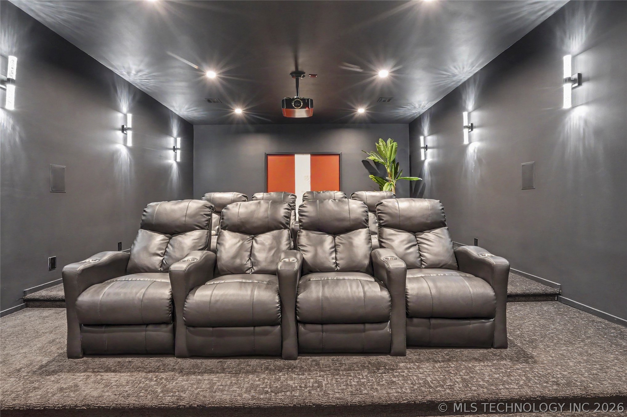 2668 Terwilleger Boulevard Property Photo 49