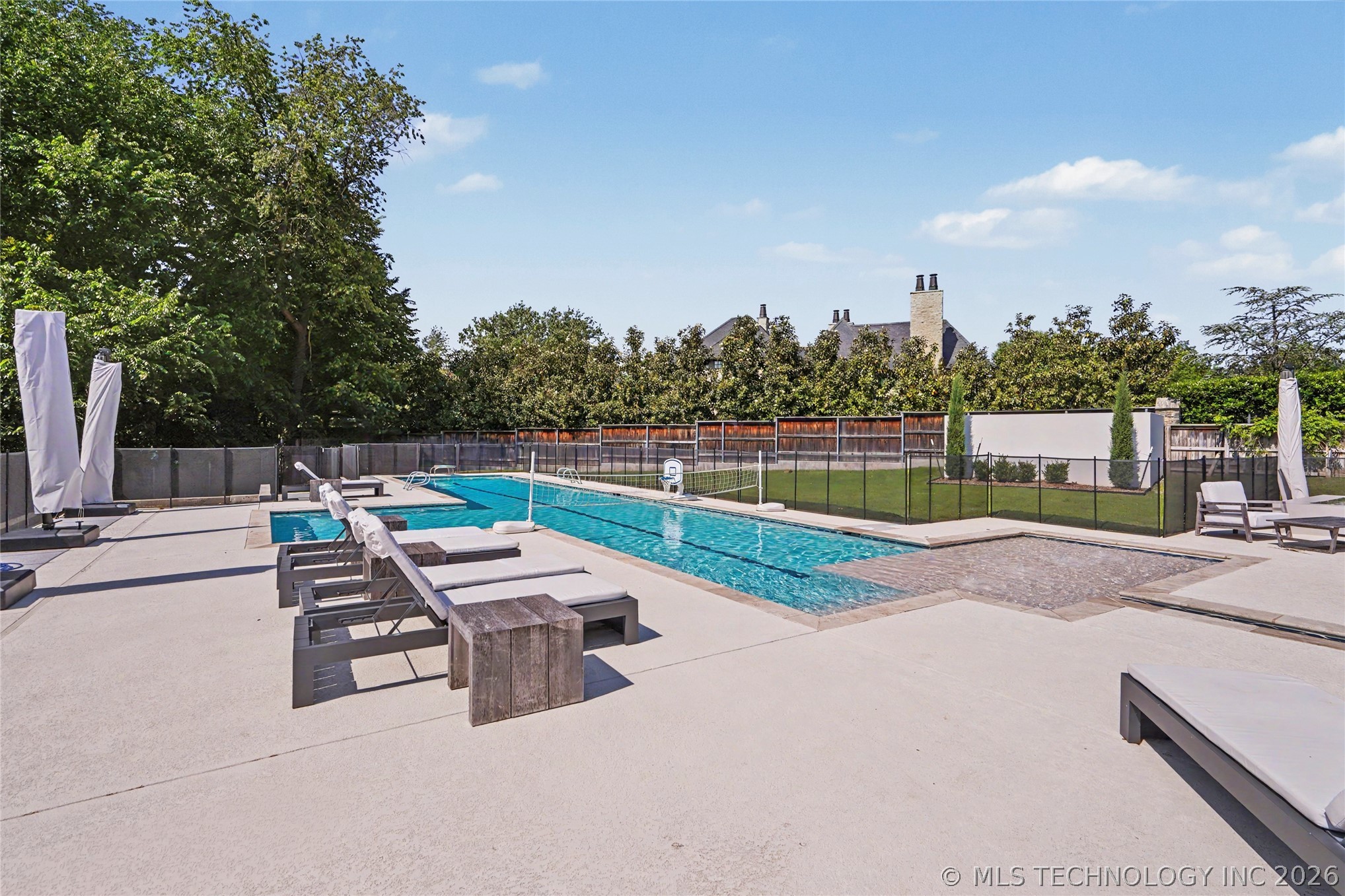 2668 Terwilleger Boulevard Property Photo 51