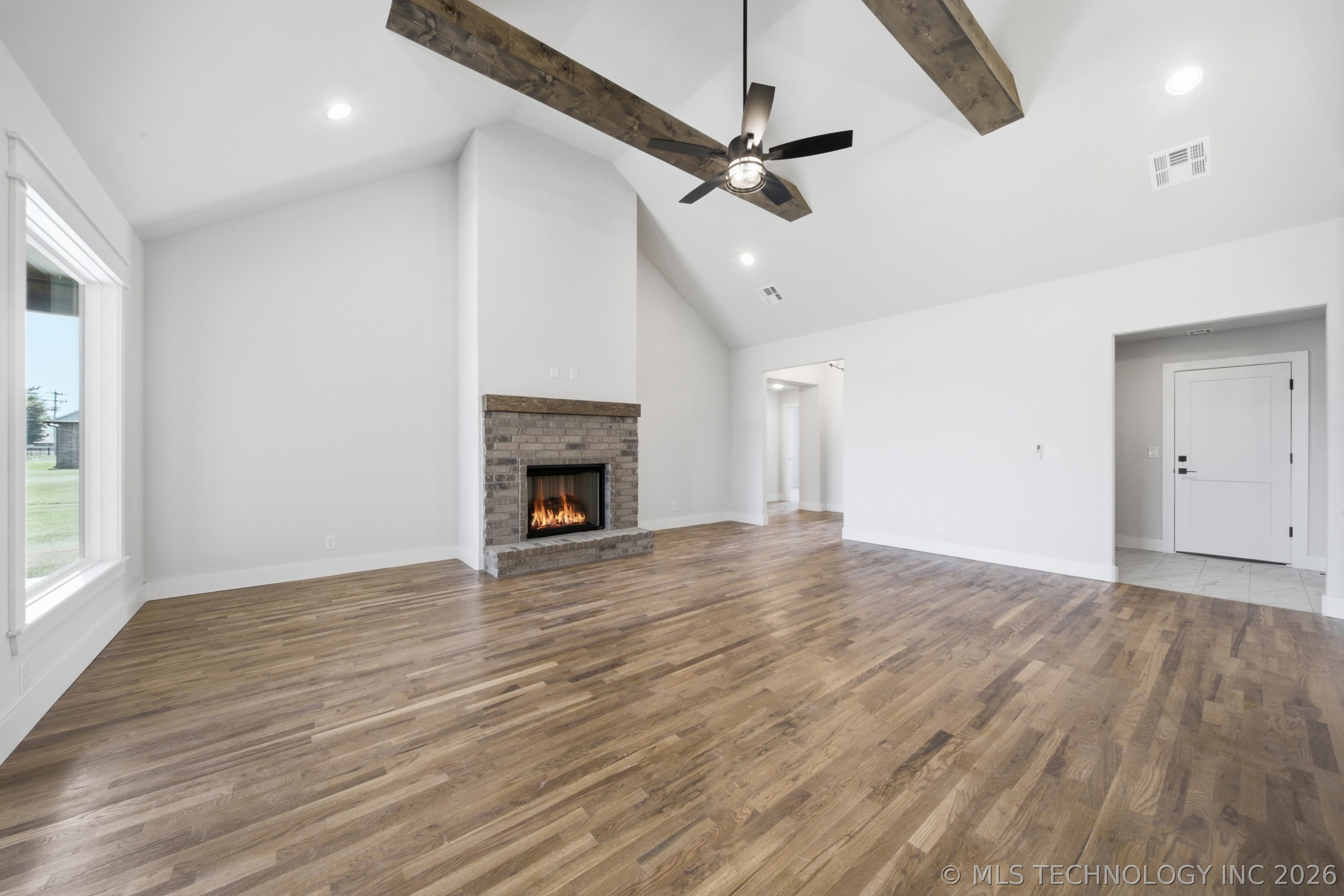 13645 N 58th East Avenue Property Photo 7