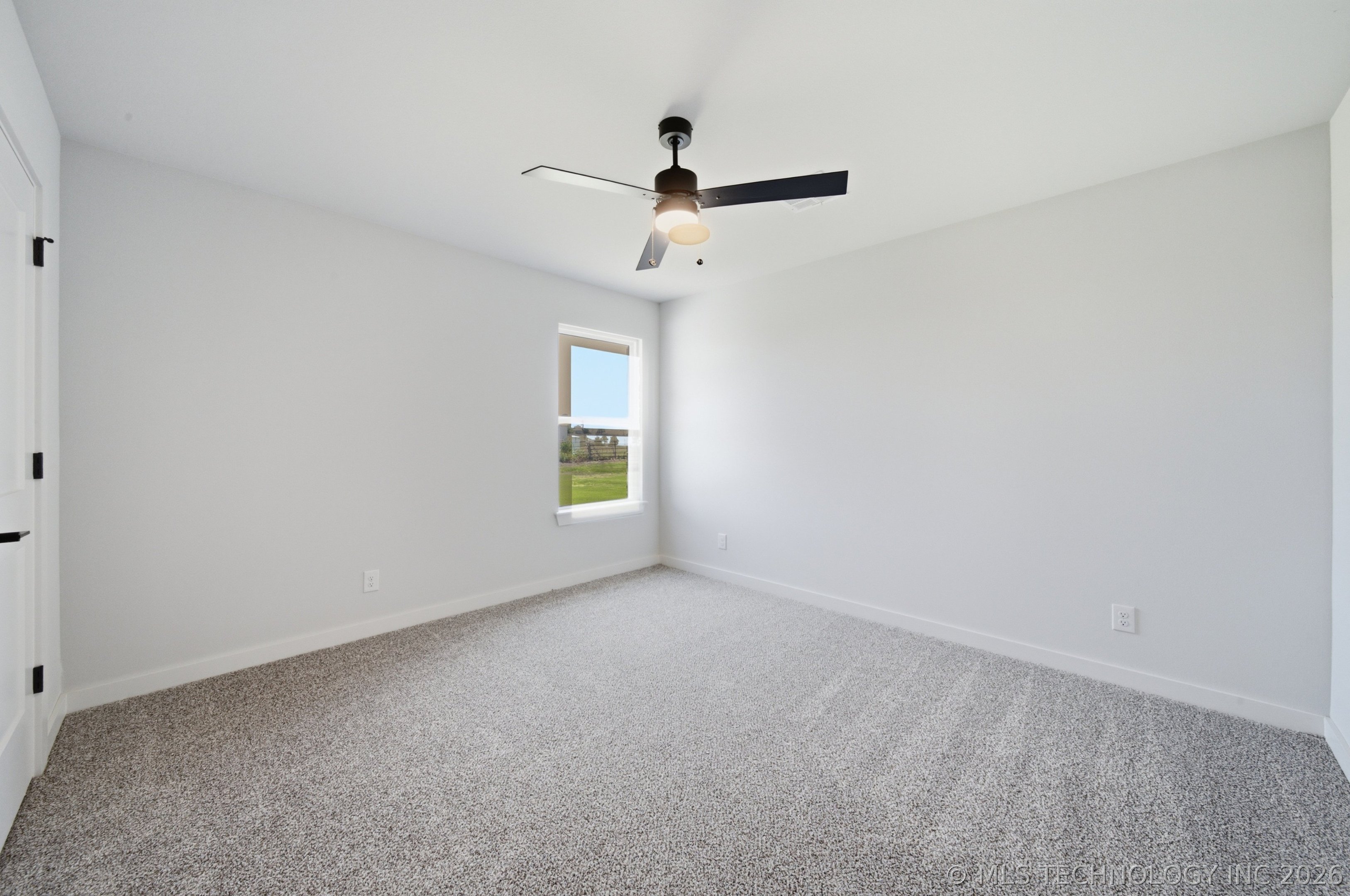 13645 N 58th East Avenue Property Photo 23