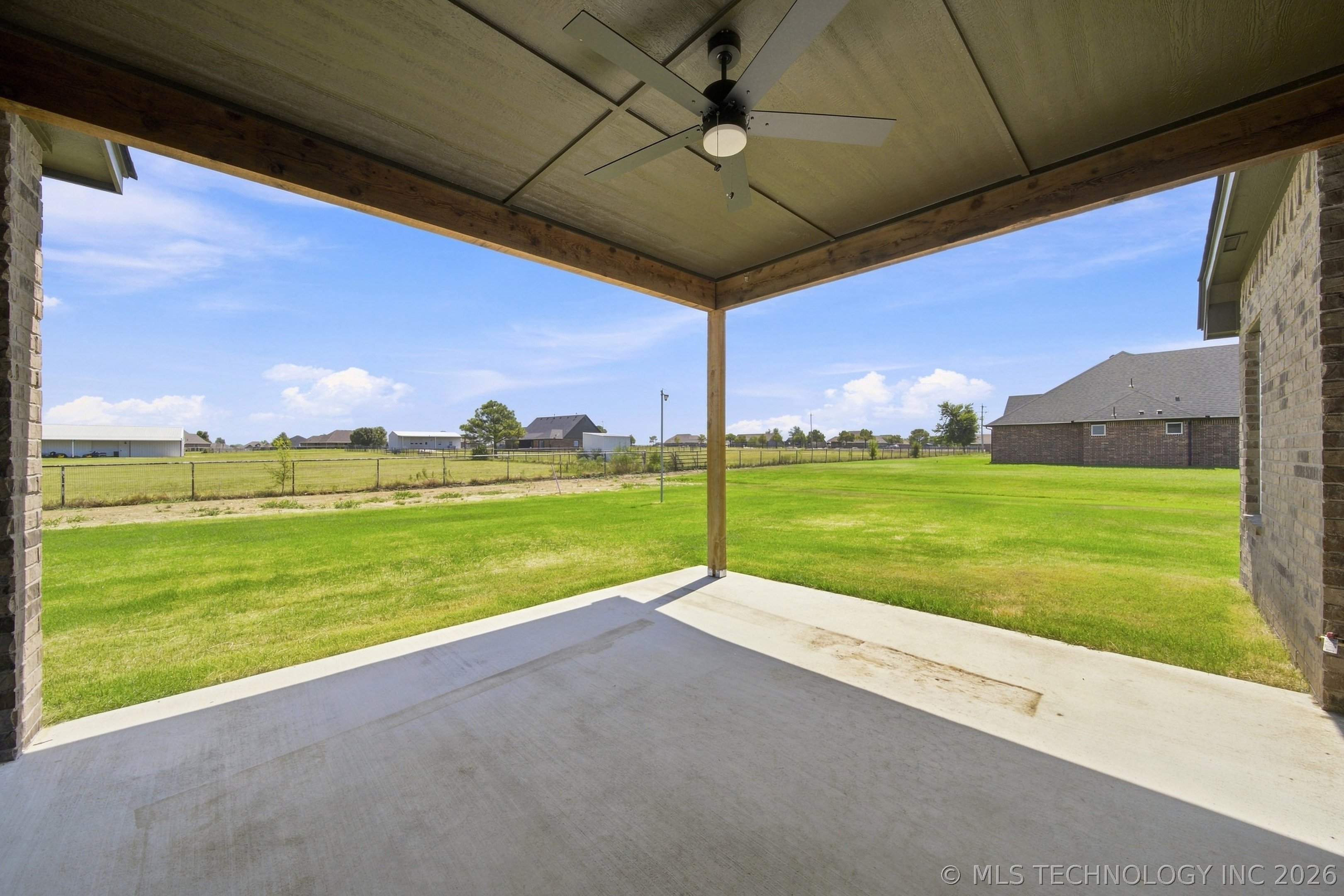 13645 N 58th East Avenue Property Photo 26