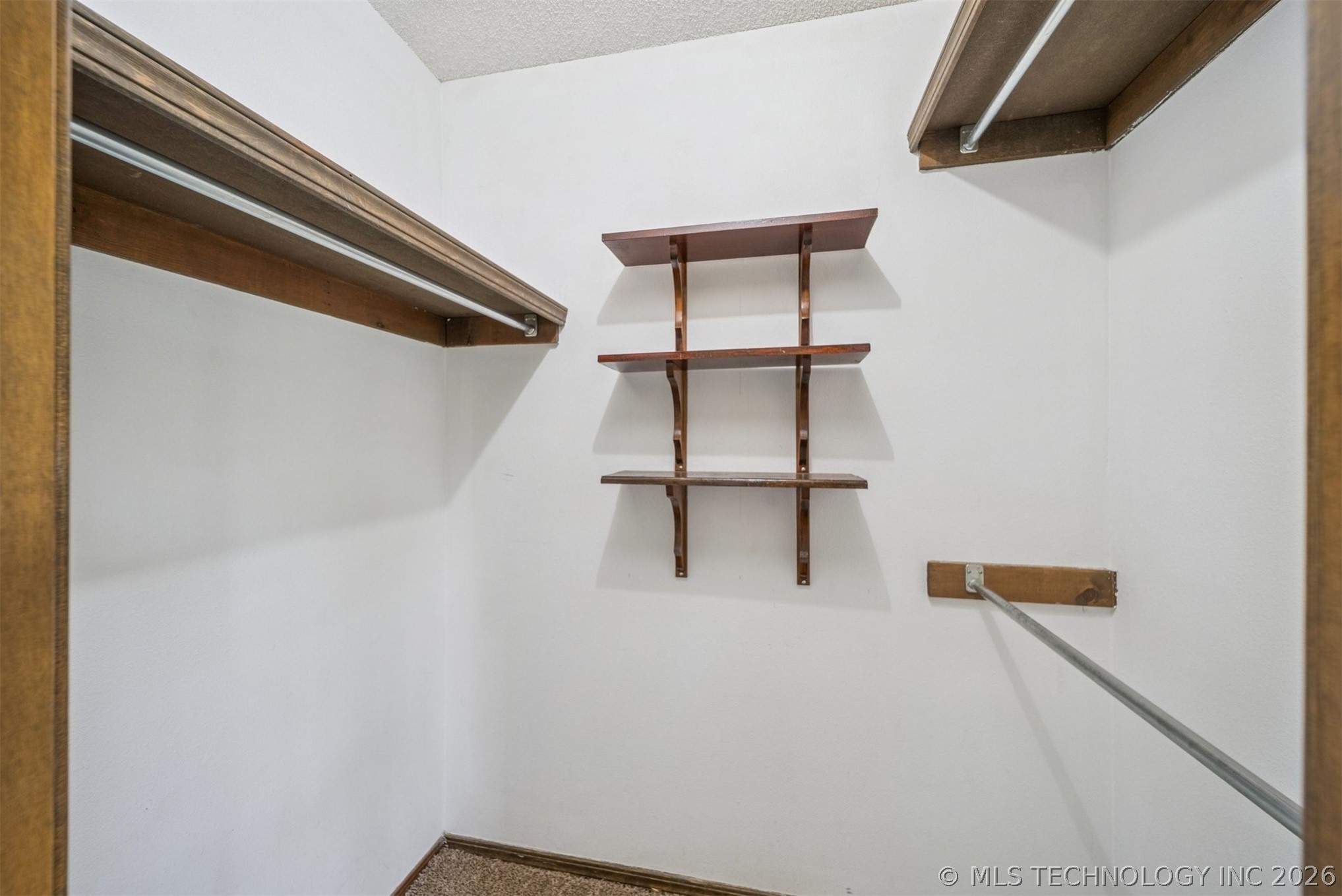1016 E 13th Street Property Photo 13