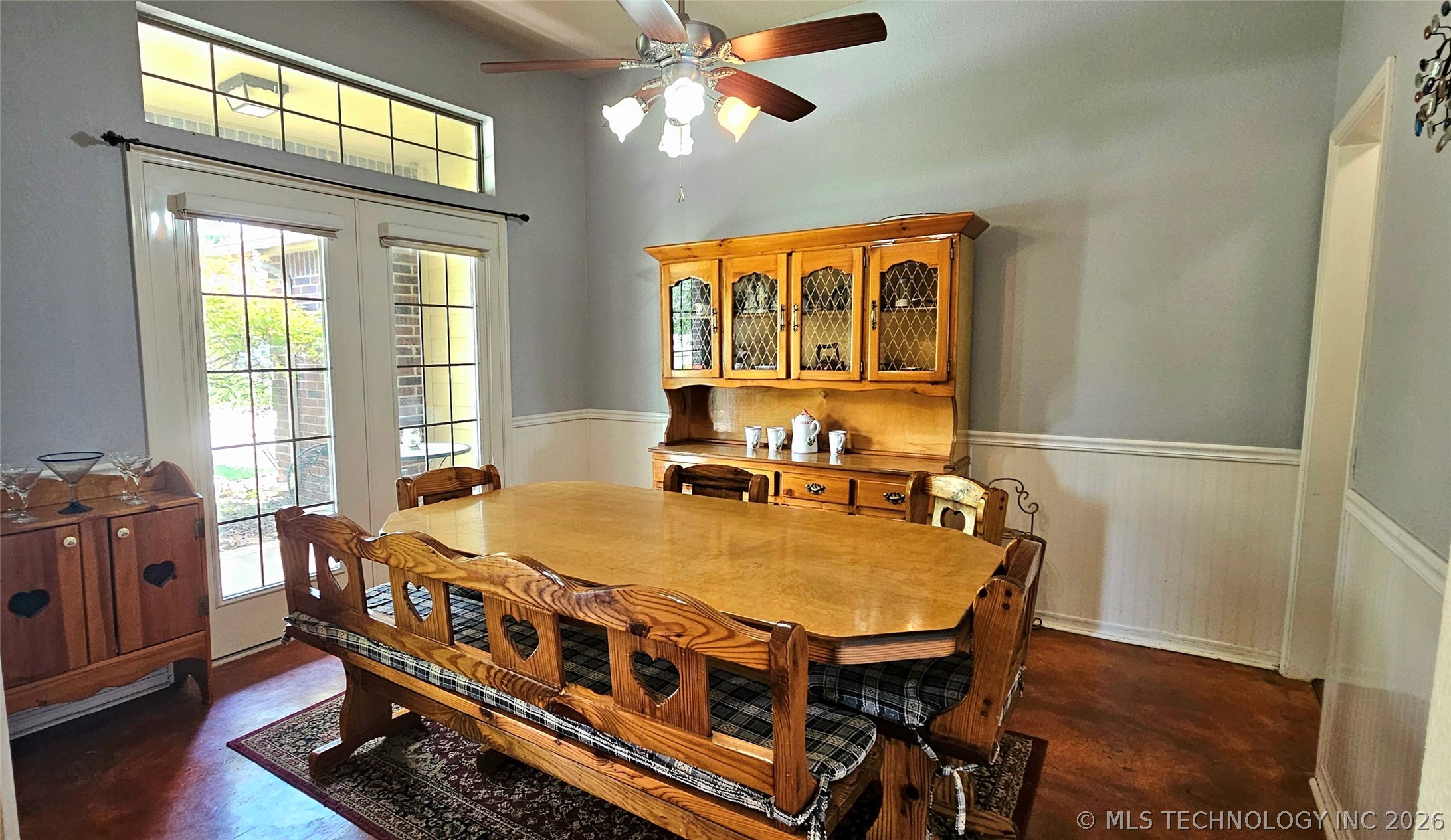 6304 E Galveston Street Property Photo 5