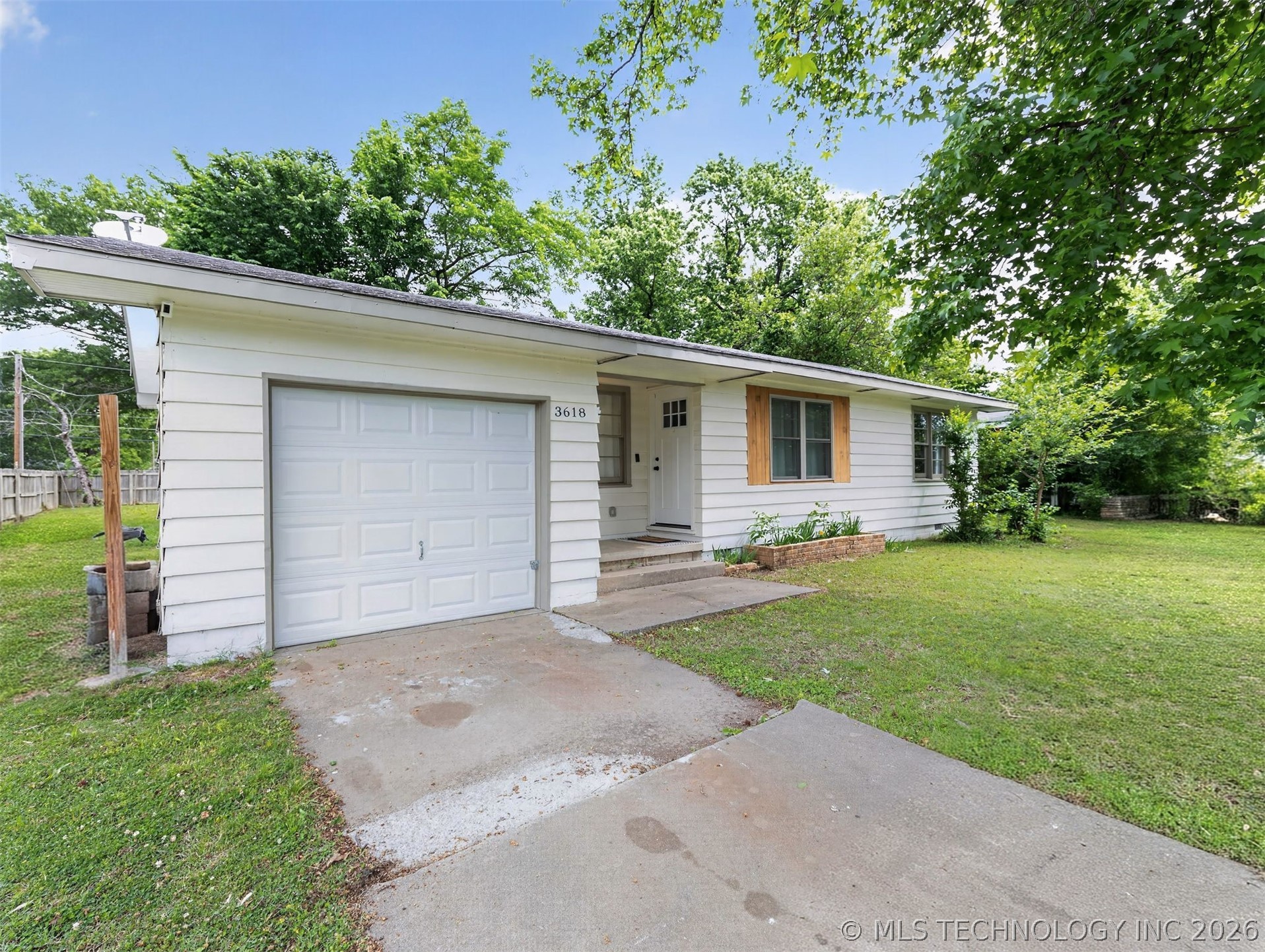3618 Henrietta Avenue Property Photo 2
