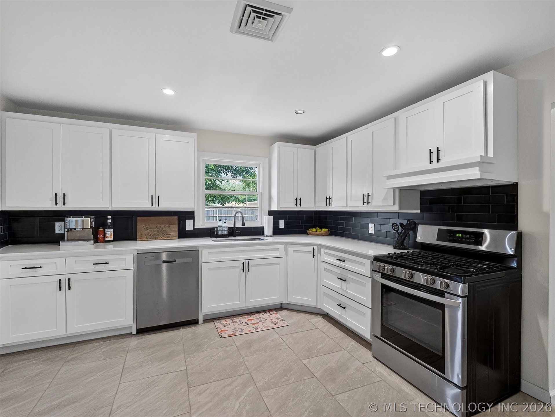 3618 Henrietta Avenue Property Photo 16