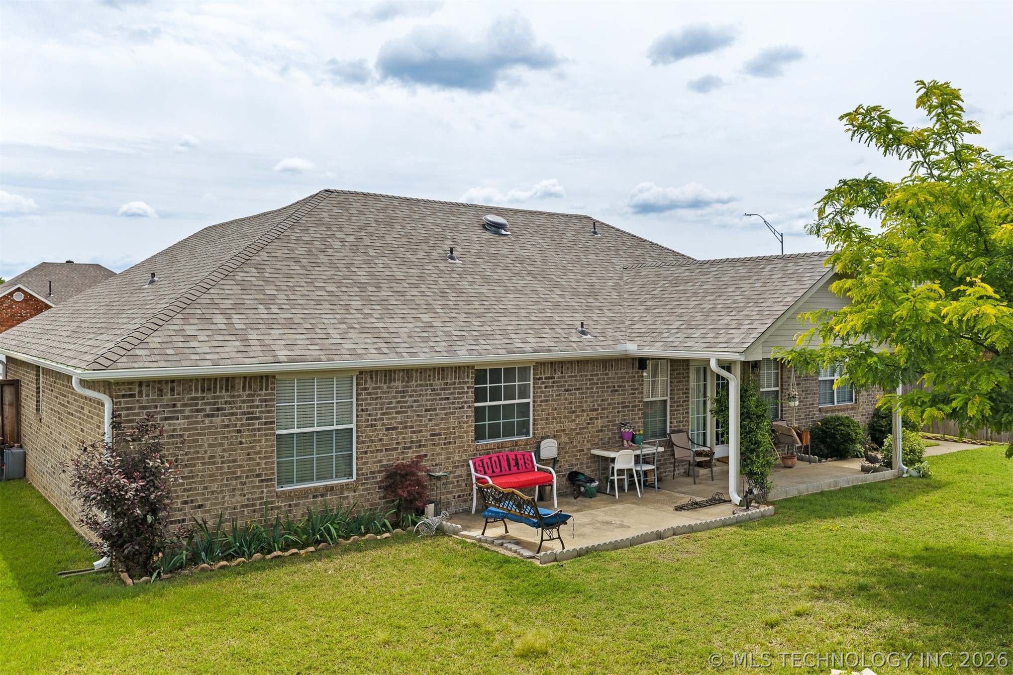 1915 6th Nw Property Photo 40
