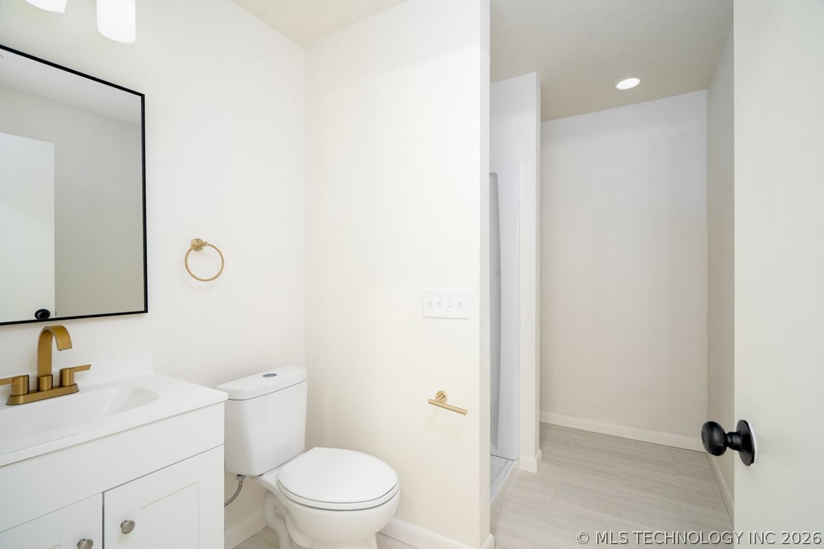 857 N Darlington Avenue Property Photo 26
