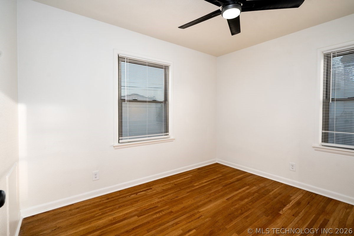 857 N Darlington Avenue Property Photo 27