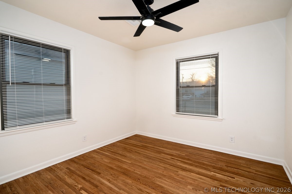 857 N Darlington Avenue Property Photo 28