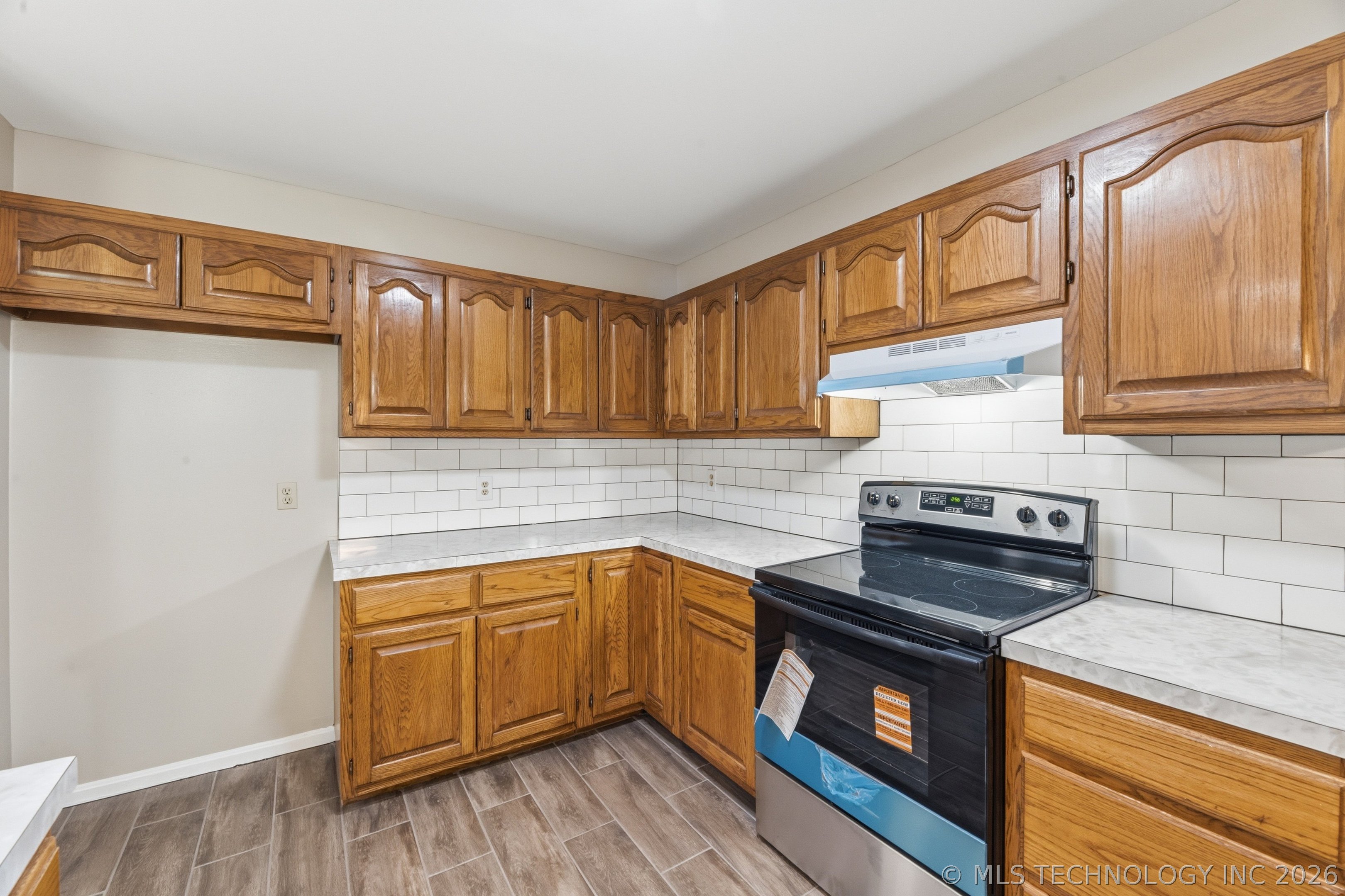 5311 E 32nd Place Property Photo 11