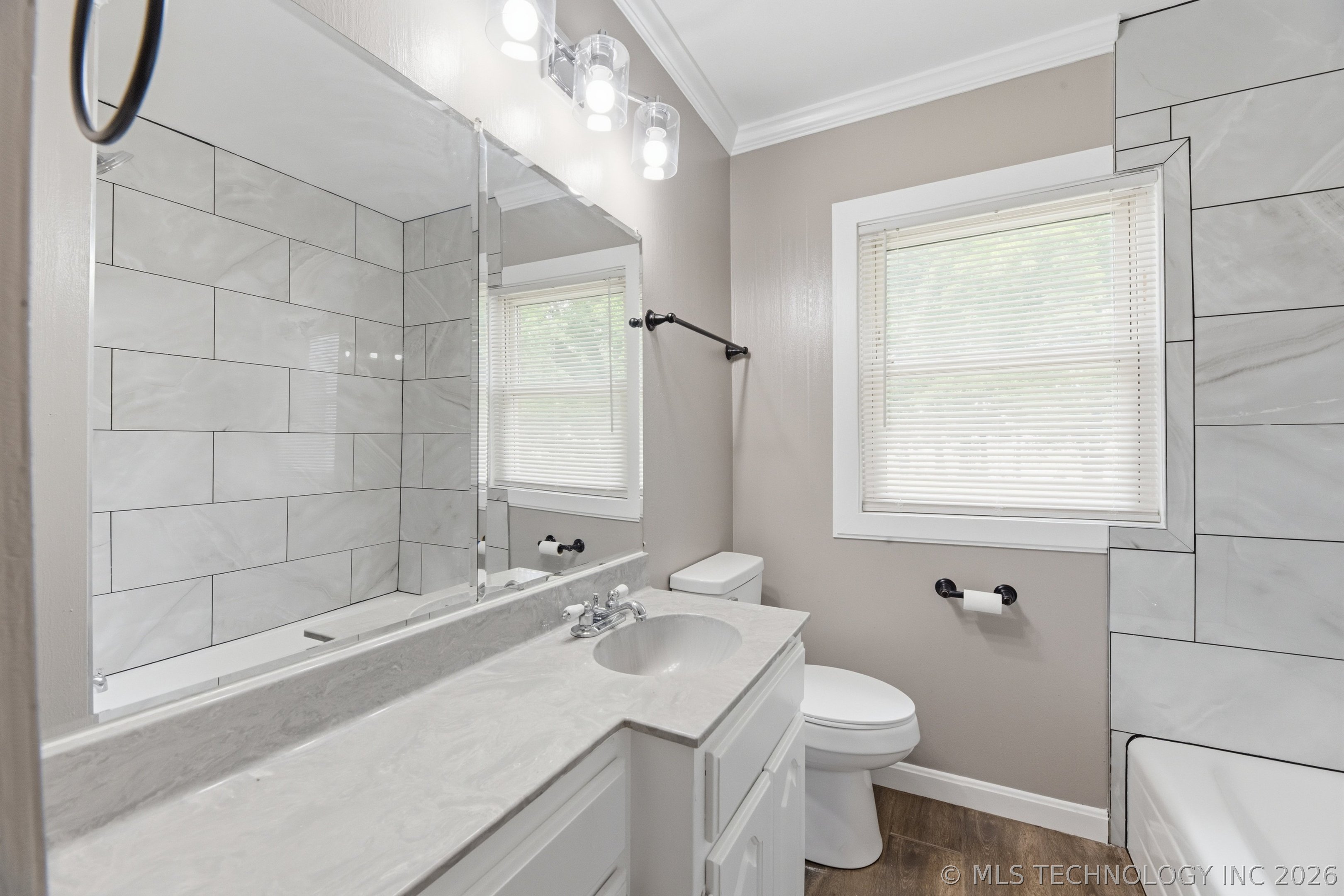 5311 E 32nd Place Property Photo 16