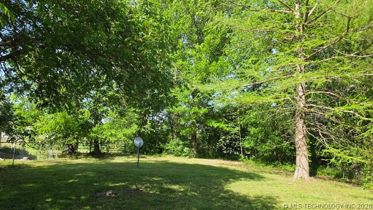 3055 Bixby Road Property Photo 10