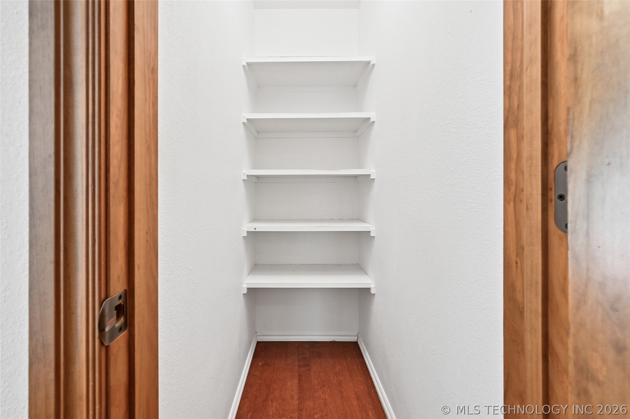 128 New Haven Street Property Photo 15