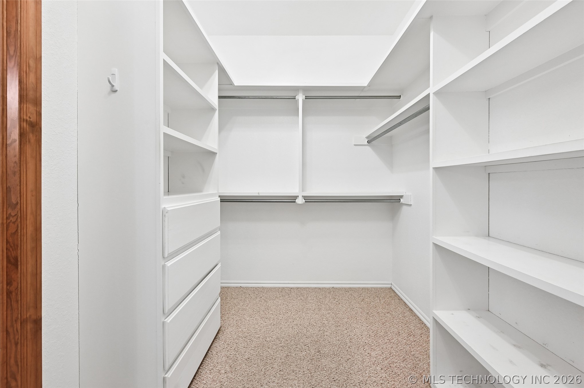 128 New Haven Street Property Photo 27